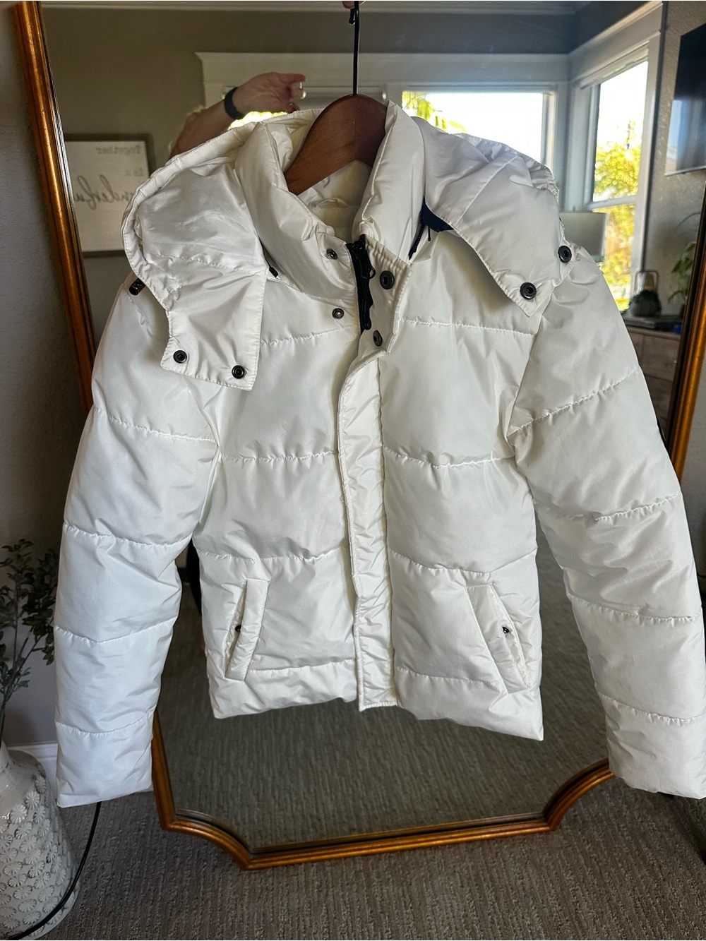 Women's White Quilted Puffer Jacket with Detachable Hood